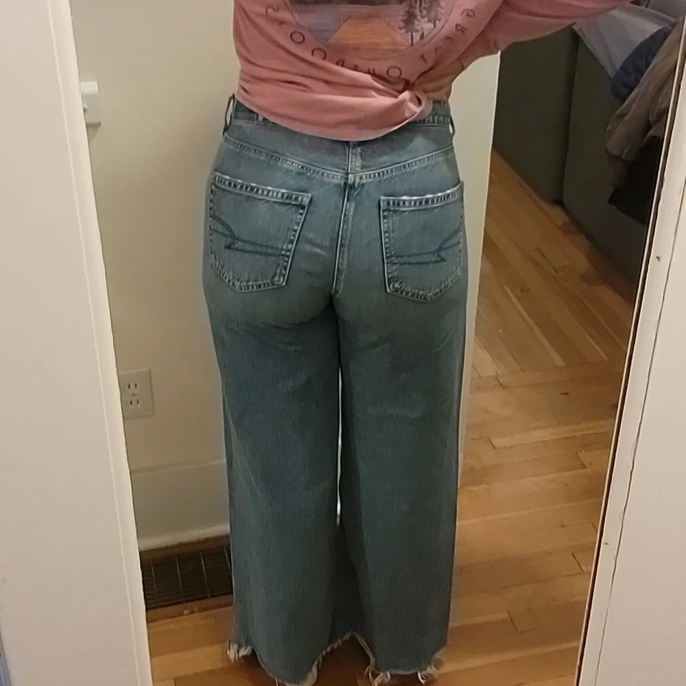 American Eagle Women's Blue Wide-Leg Jeans - Picture 2 of 6